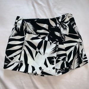 Express skort